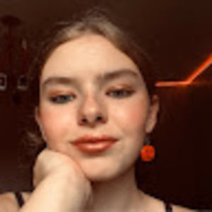 Meet your Posher, Abigail